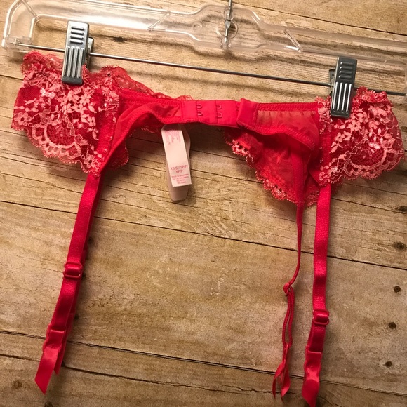 VICTORIA SECRET GARTER BELT - Picture 2 of 3